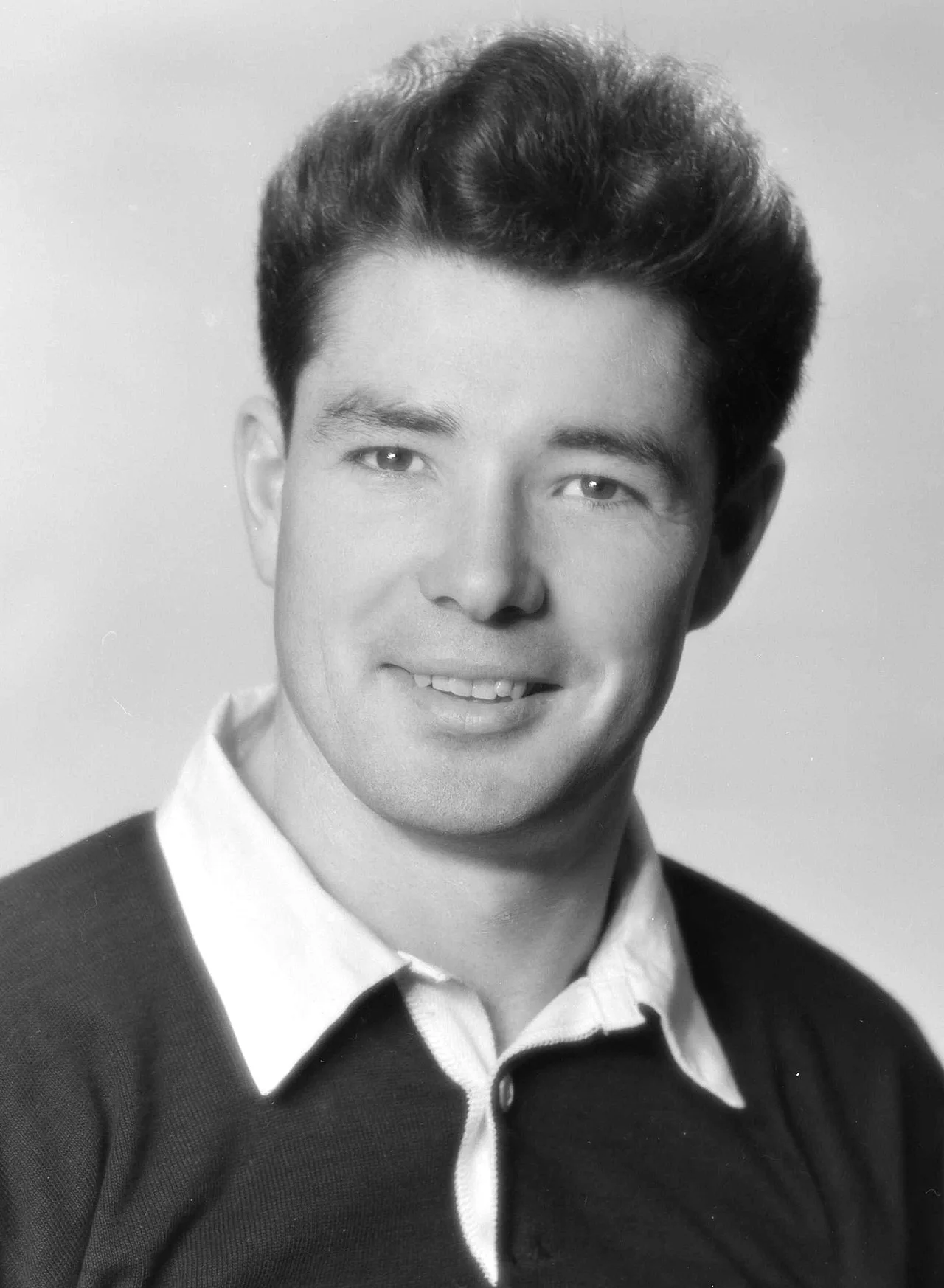Portrait of Terry Lineen (1936–2020) – memorial page