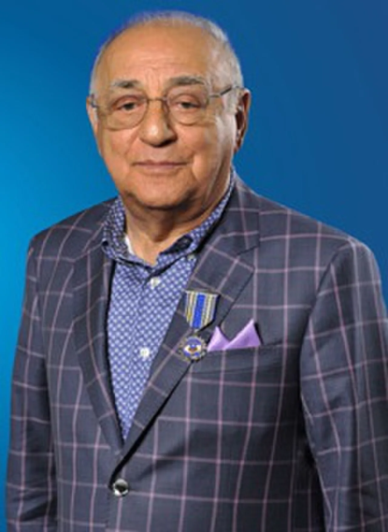 Porträt von Rasim Əliyev (1934–2021) – Gedenkseite