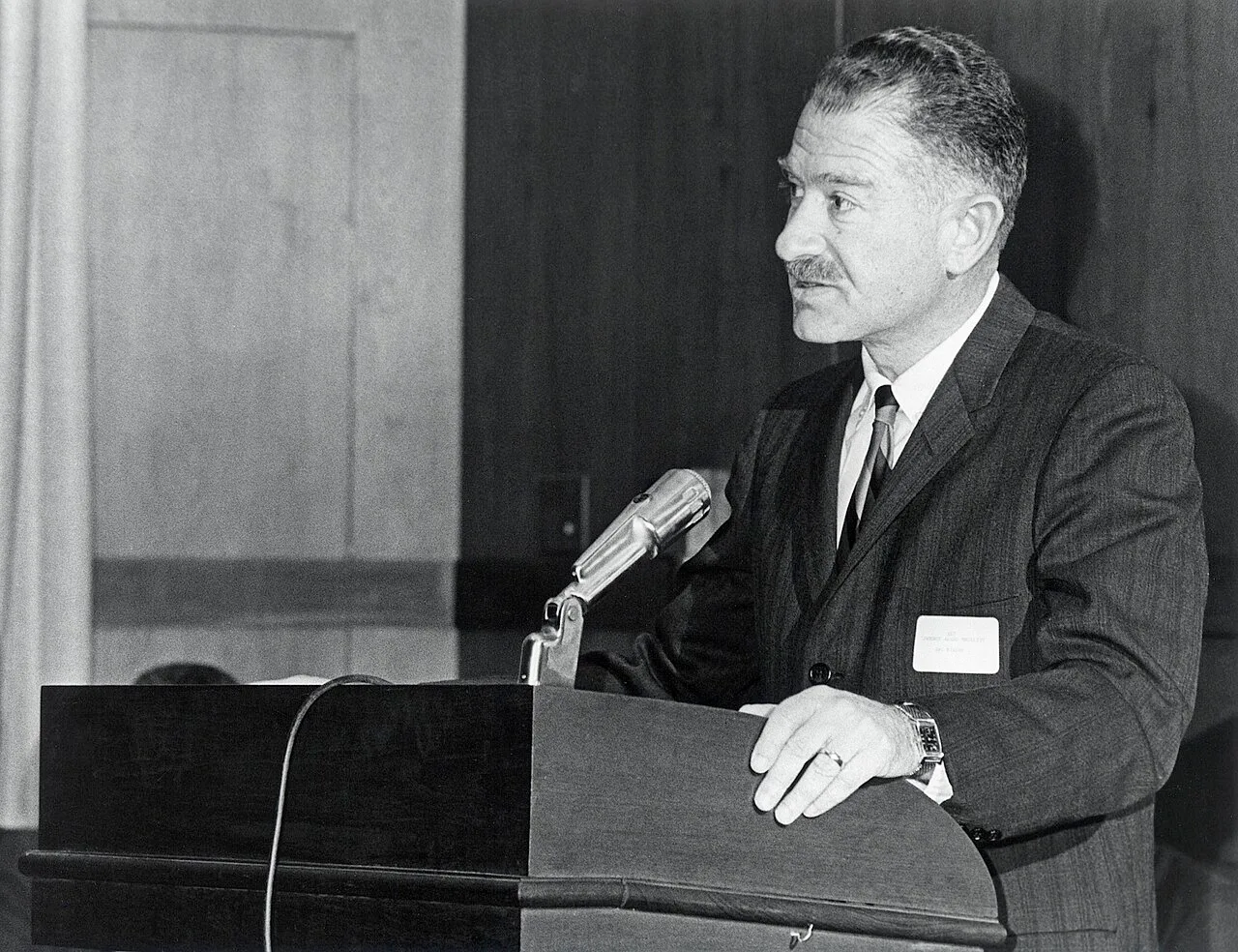 Porträt von Mortimer M. Elkind (1922–2000) – Gedenkseite