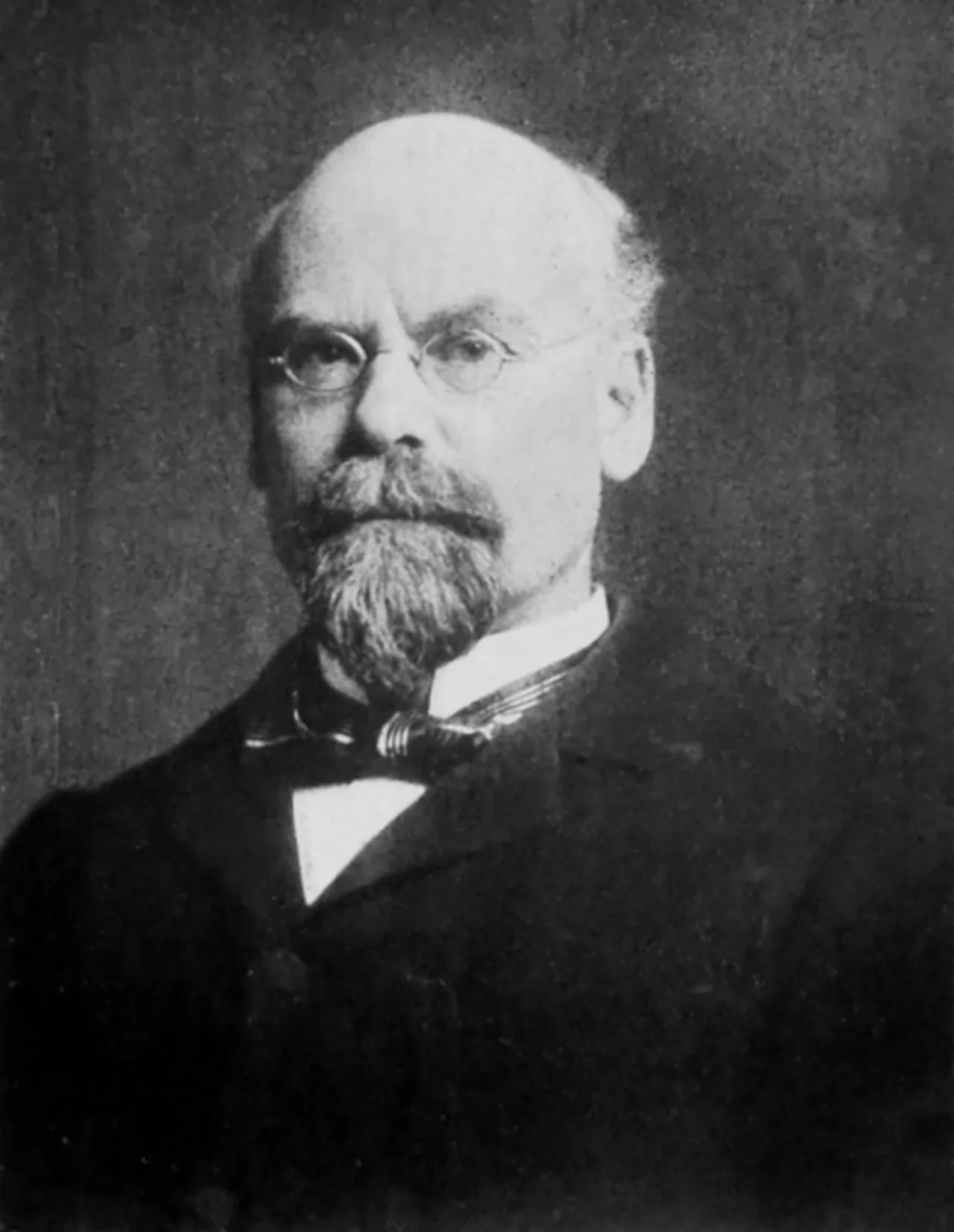 Porträt von Francis Duncan Kelsey (1849–1905) – Gedenkseite