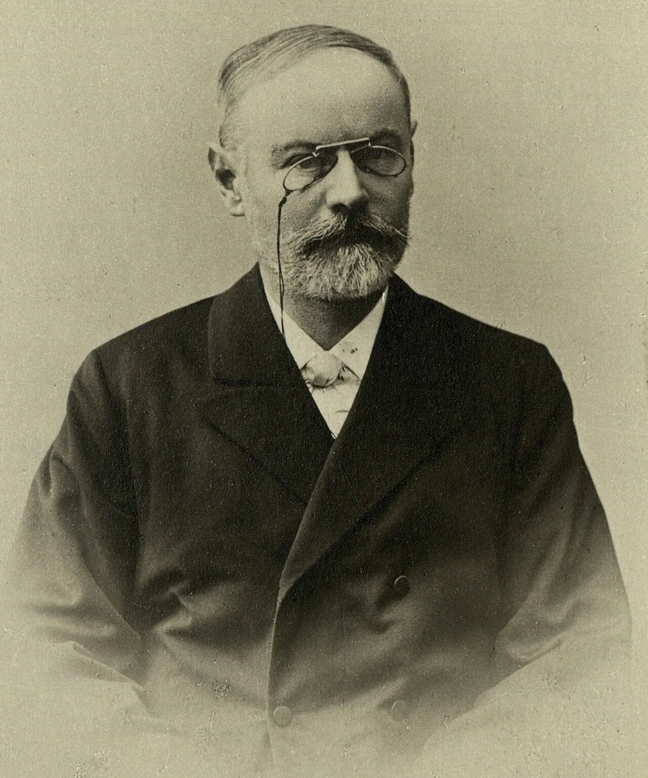 Porträt von Andrej Senekovič (1848–1926) – Gedenkseite