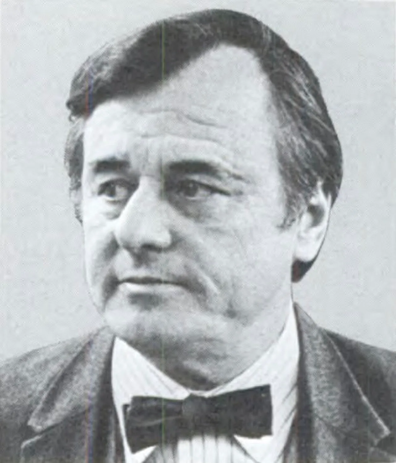 Portrait of Robert C. Eckhardt (1913–2001) – memorial page
