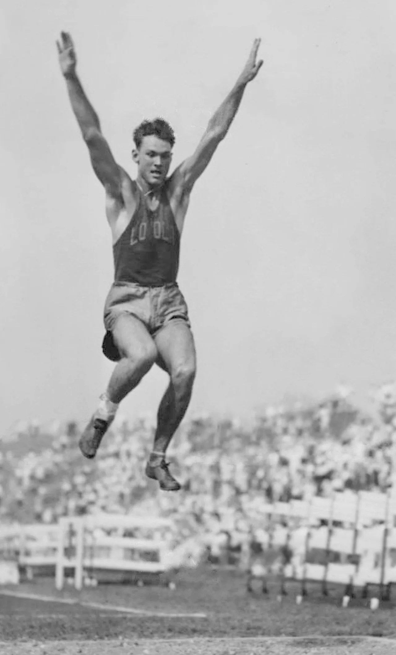Portrait of Rolland Romero (1914–1975) – memorial page