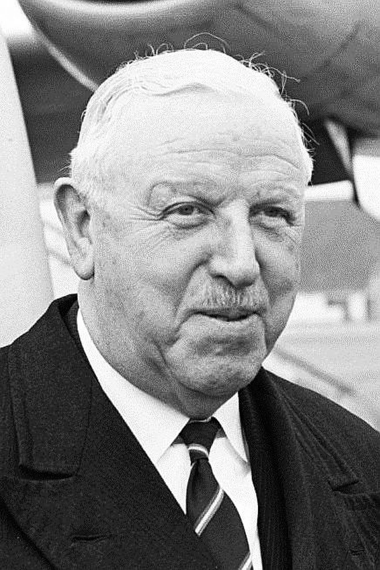 Portrait of Stanley Rous (1895–1986) – memorial page