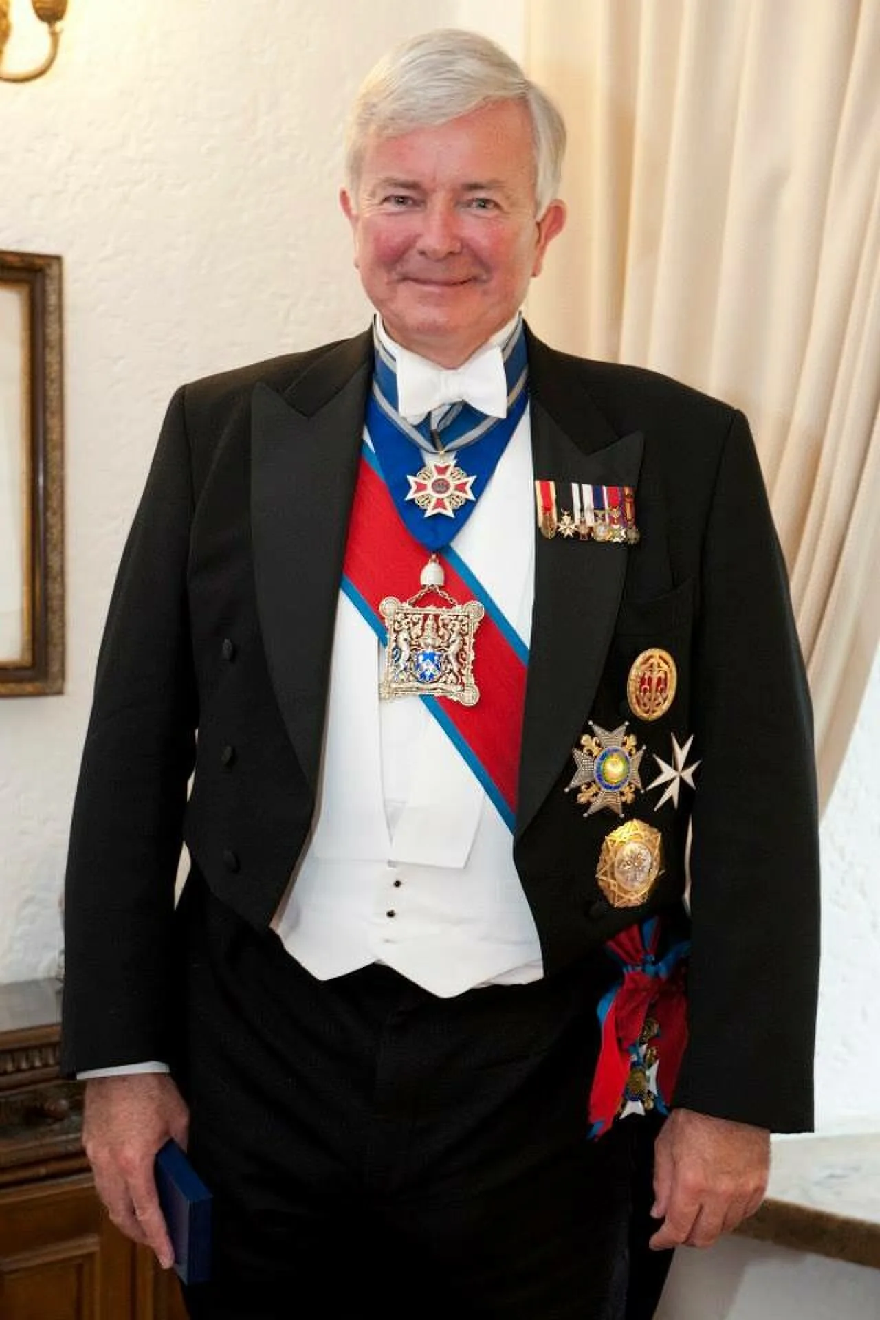 Portrait of Gavyn Farr Arthur (1951–2016) – memorial page