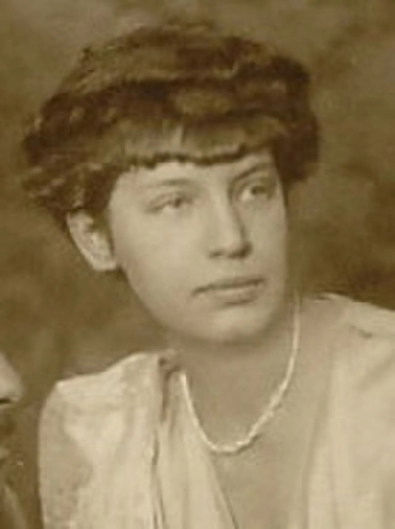 Porträt von Auguste von Seefried auf Buttenheim (1899–1978) – Gedenkseite