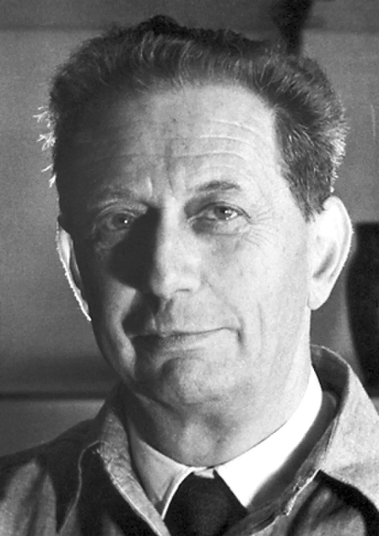 Portrait of André Lwoff (1902–1994) – memorial page