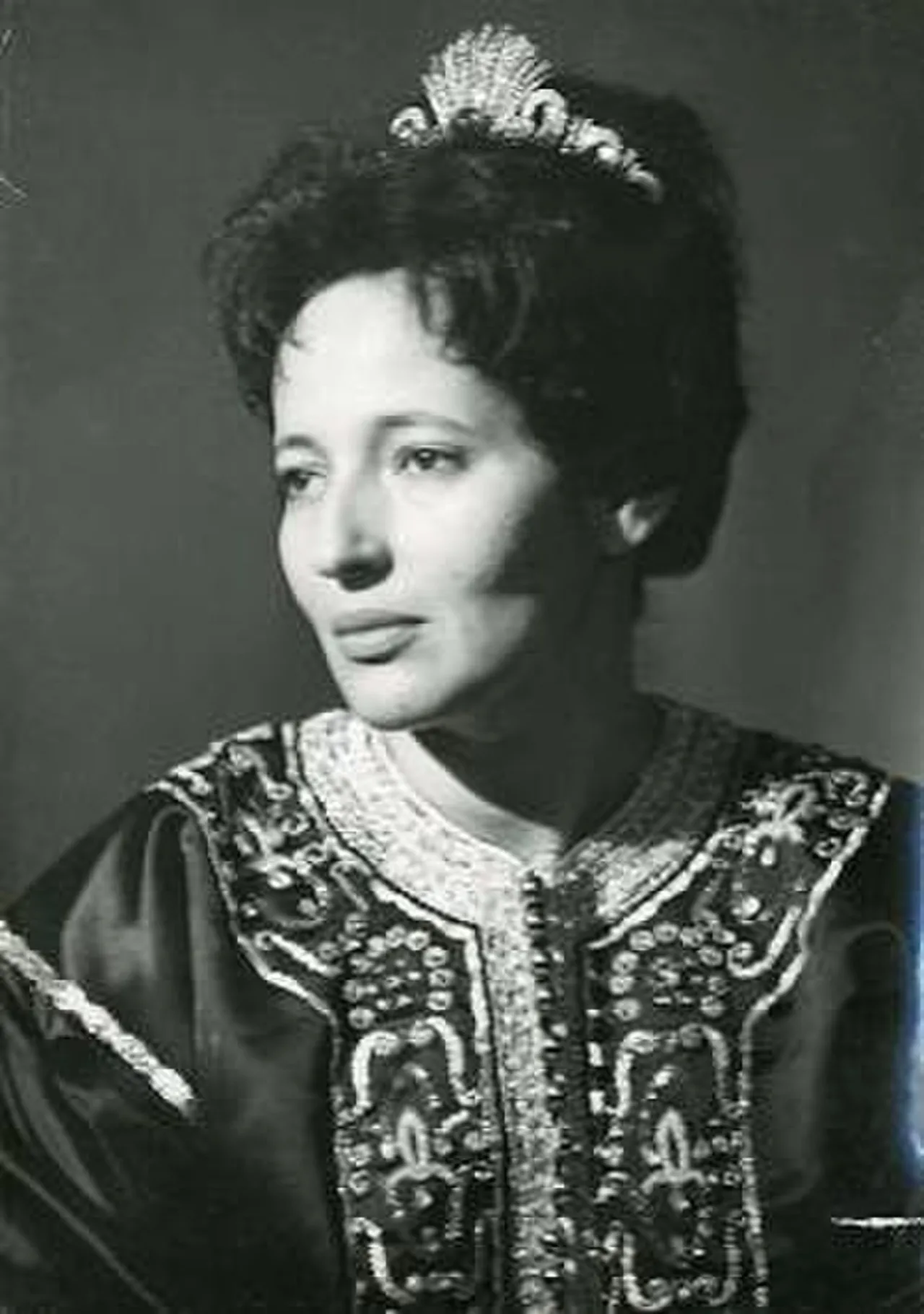 Porträt von Lalla Aicha von Marokko (1930–2011) – Gedenkseite