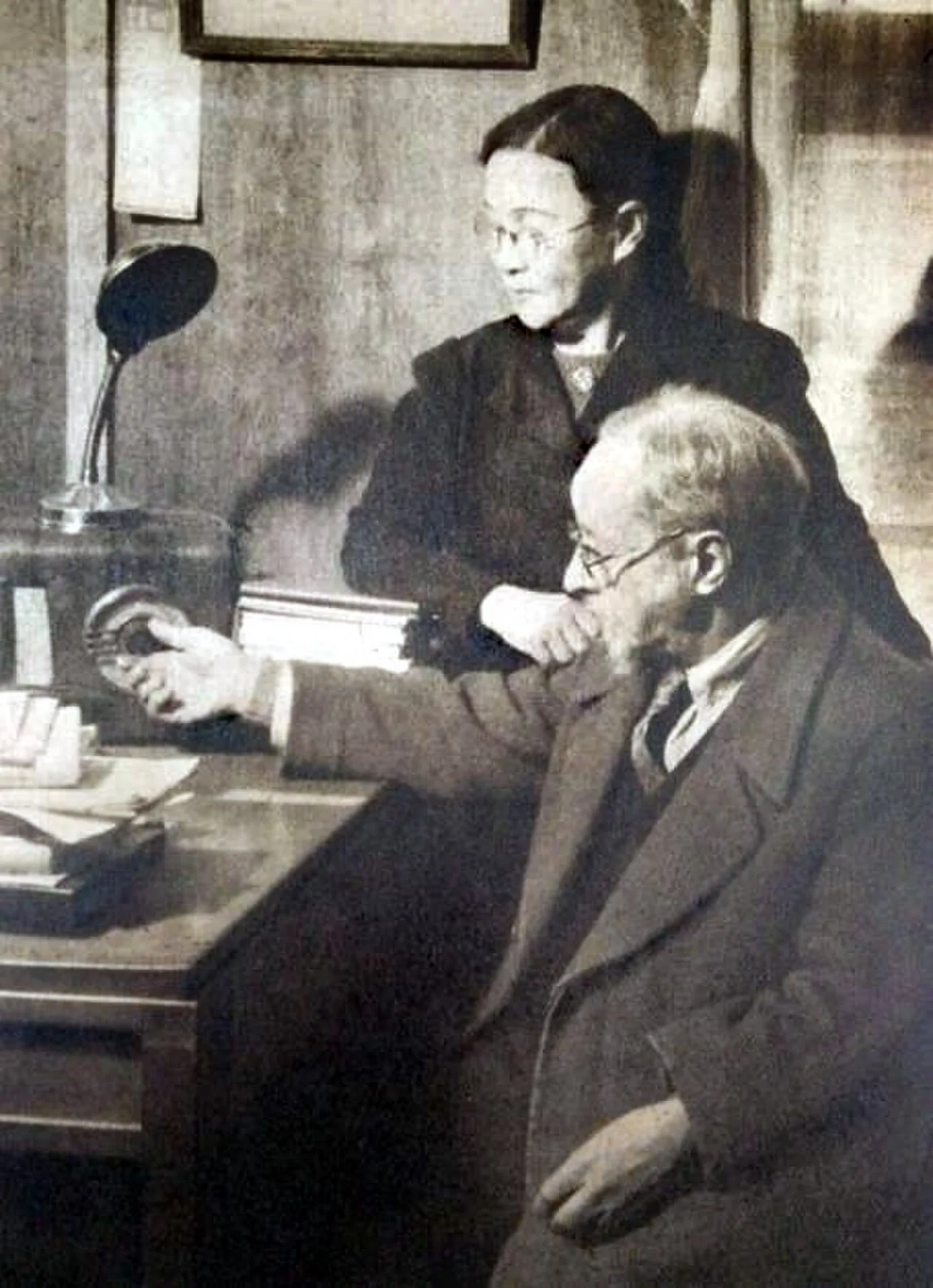 George Edward Luckman Gauntlett