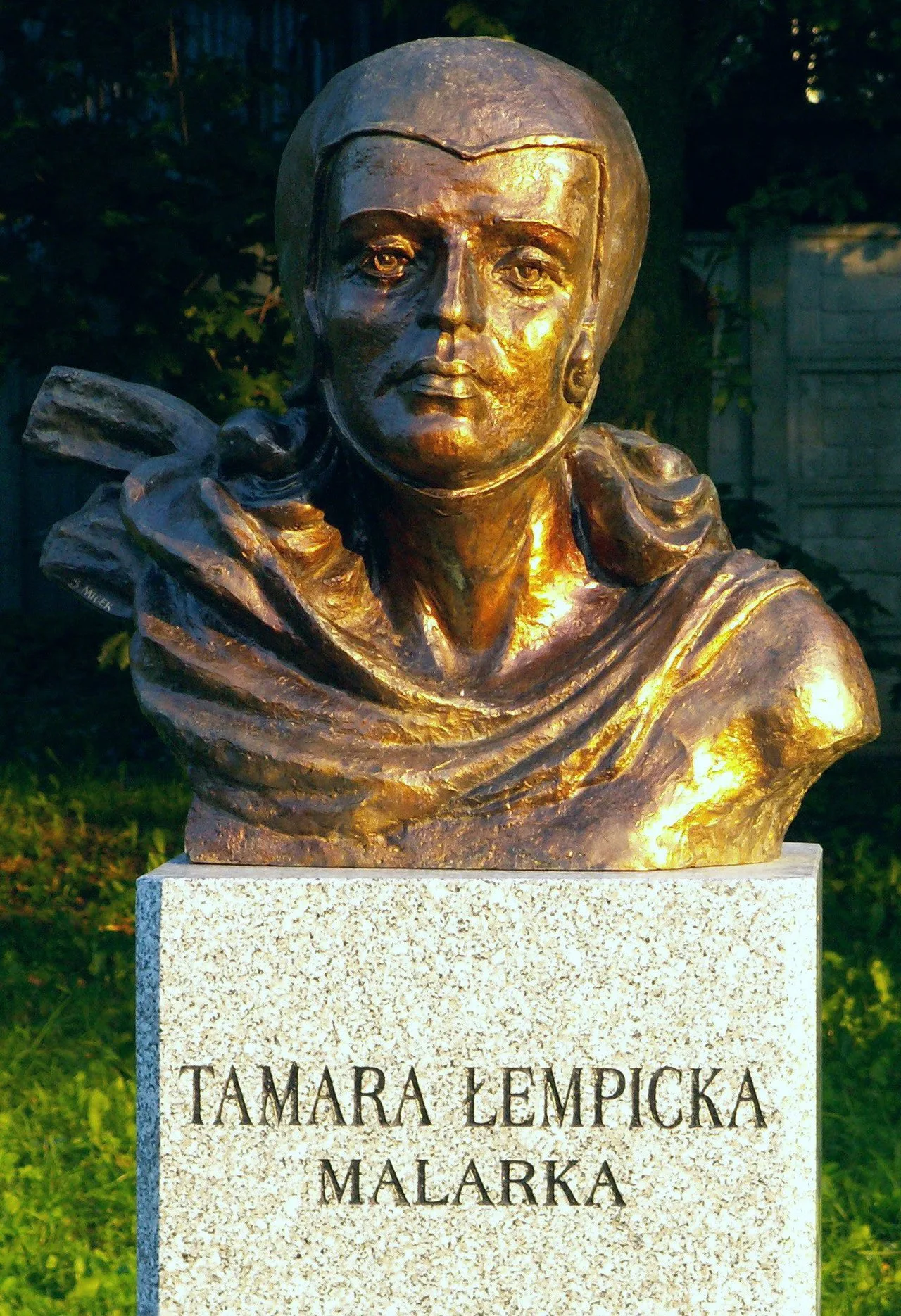 Portrait of Tamara de Lempicka (1898–1980) – memorial page