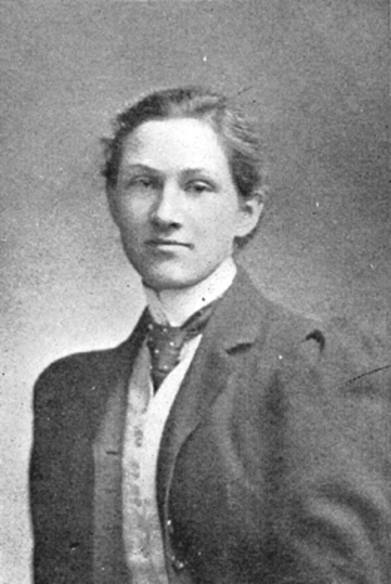 Portrait of Edith Houghton Hooker (1879–1948) – memorial page