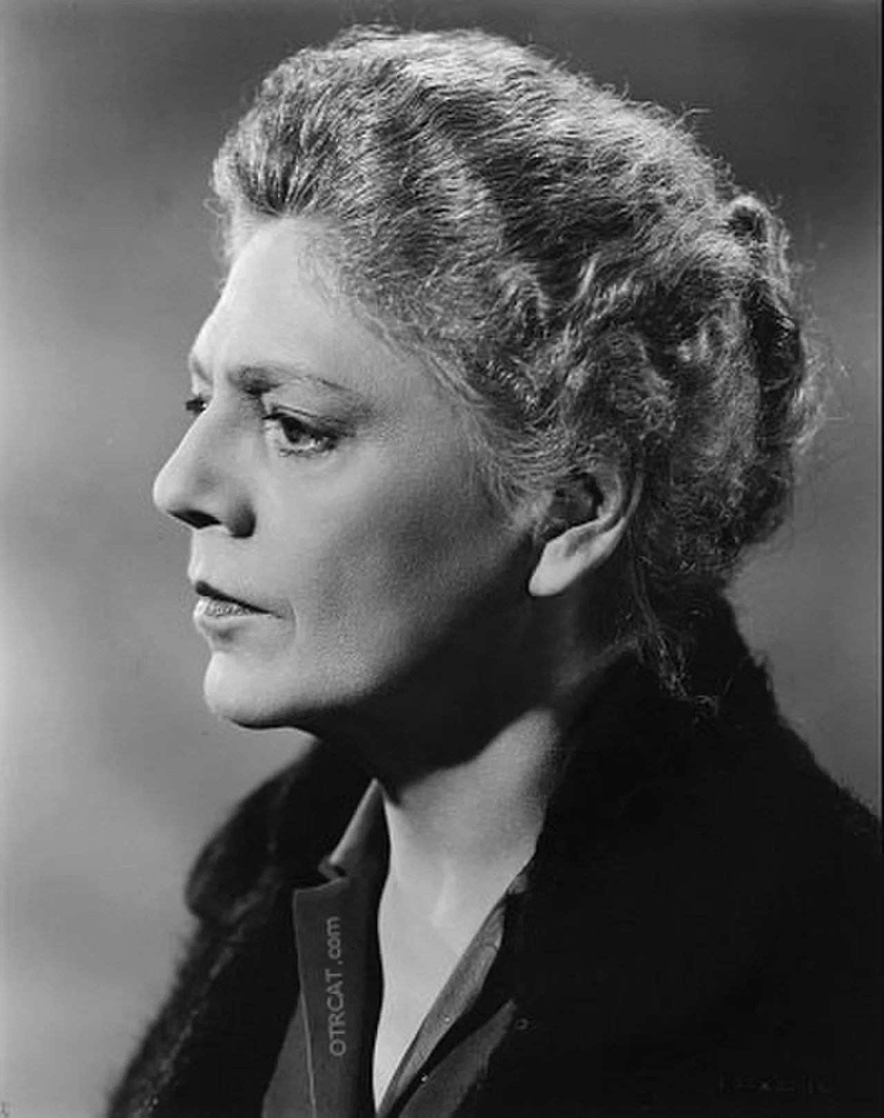 Porträt von Ethel Barrymore (1879–1959) – Gedenkseite
