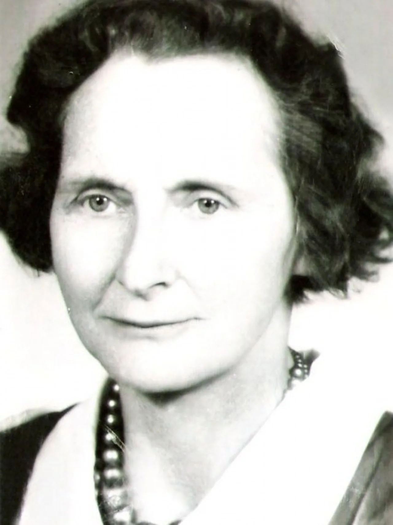 Portrait of Celina Siwkowska (1925–2006) – memorial page