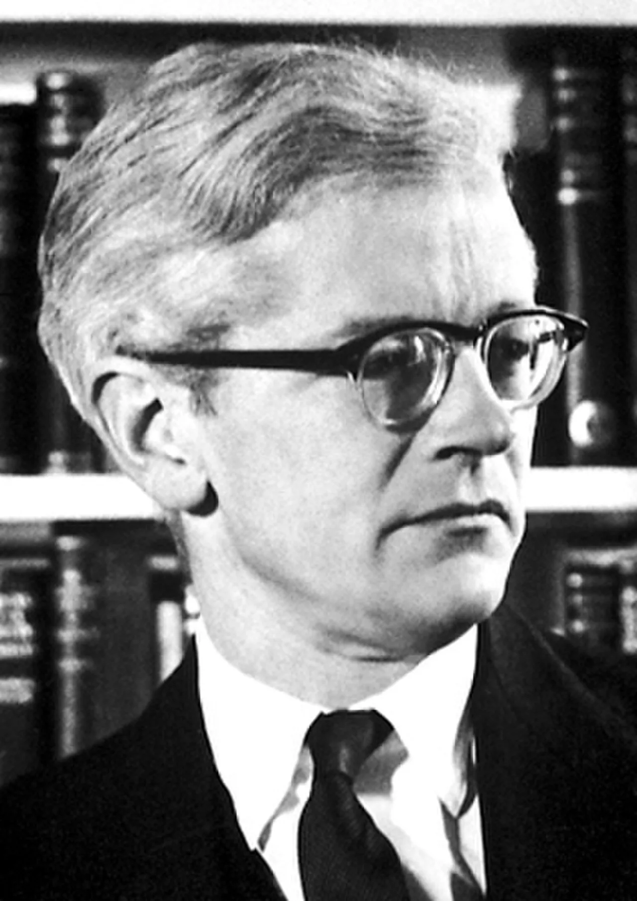 Porträt von John Cowdery Kendrew (1917–1997) – Gedenkseite
