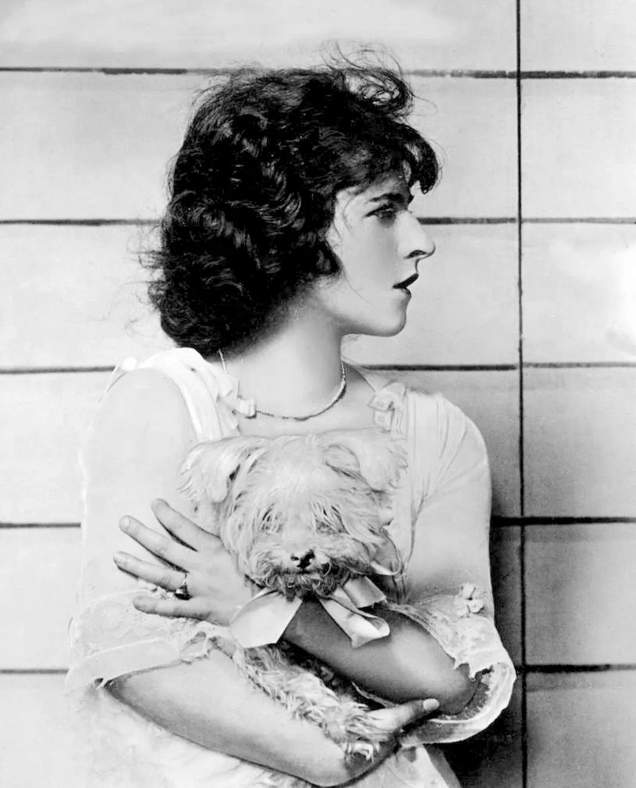 Porträt von Ruth Gordon (1896–1985) – Gedenkseite