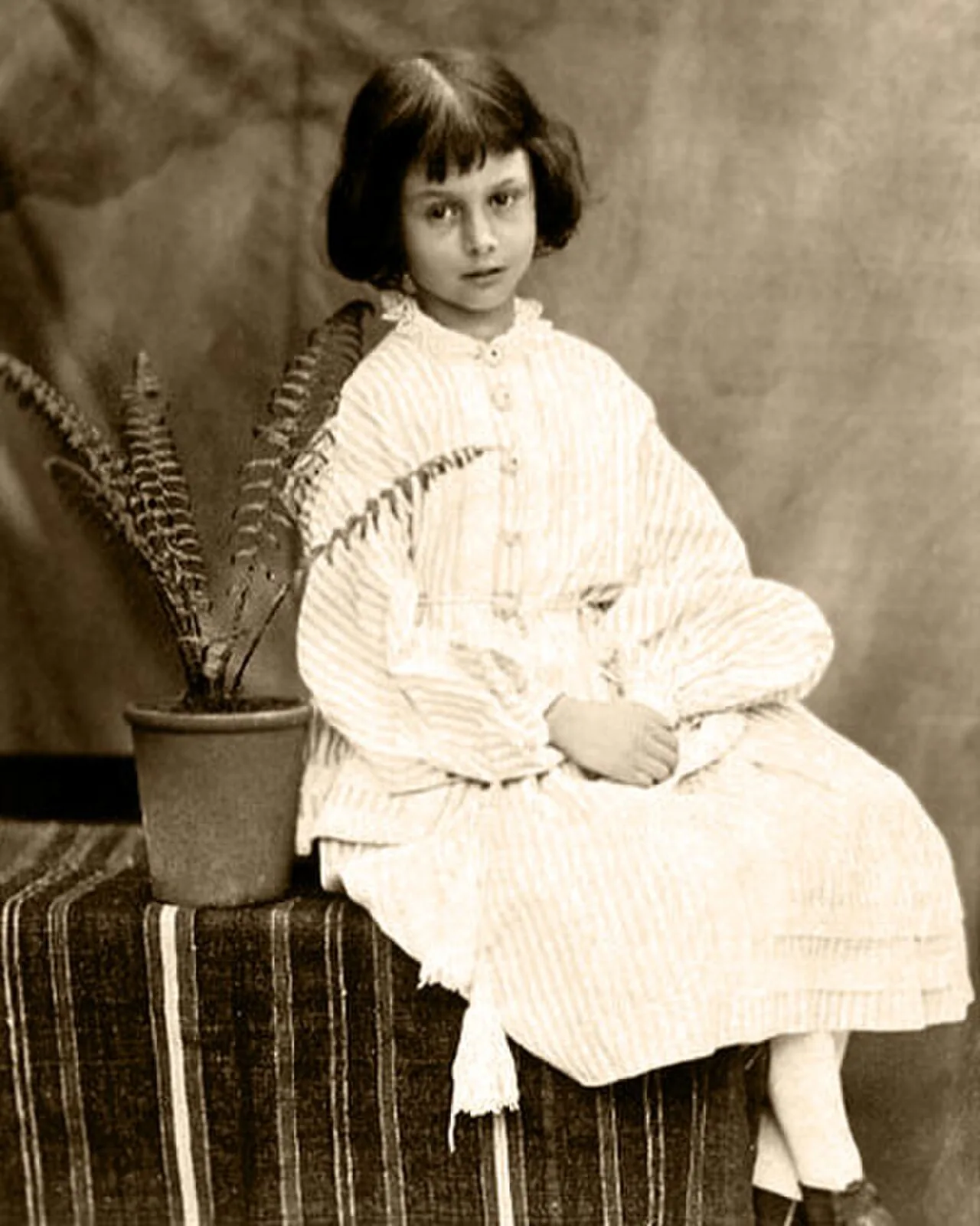 Portrait of Alice Liddell (1852–1934) – memorial page