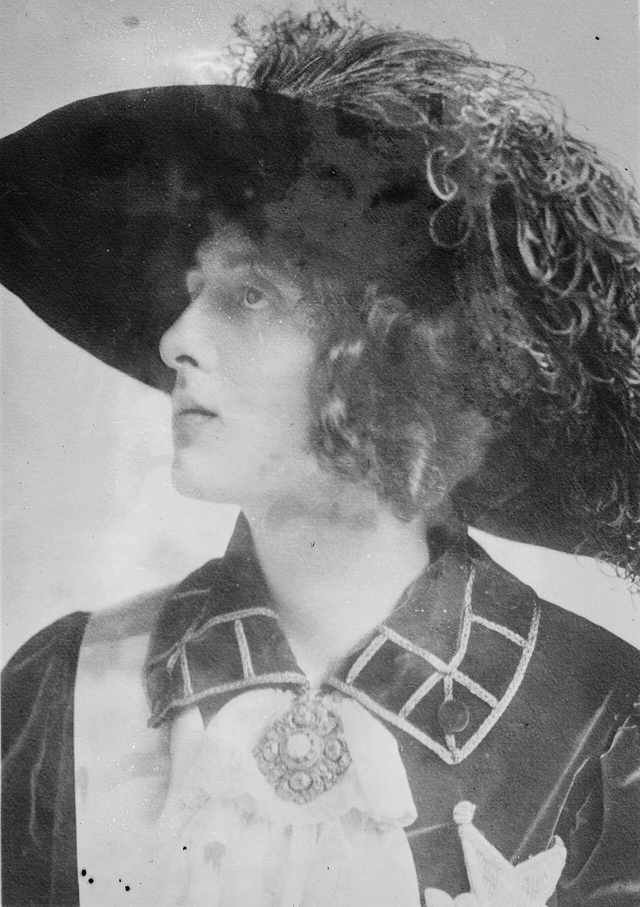 Porträt von Vita Sackville-West (1892–1962) – Gedenkseite