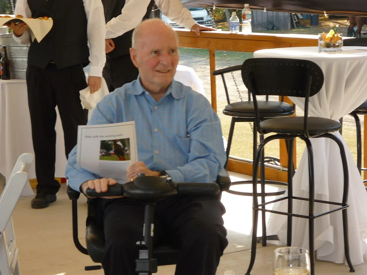 Portrait of Norman E. Brinker (1931–2009) – memorial page