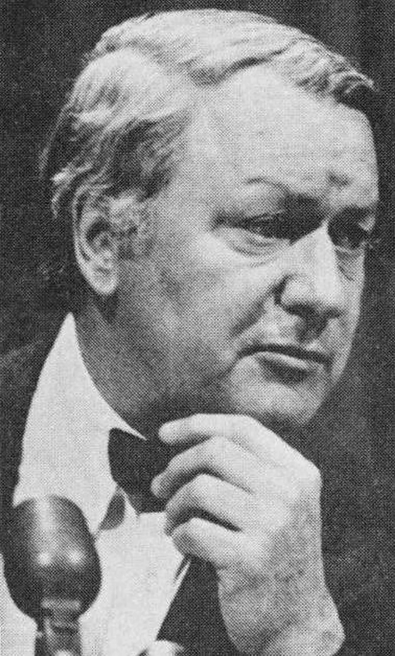 Porträt von James Reston (1909–1995) – Gedenkseite