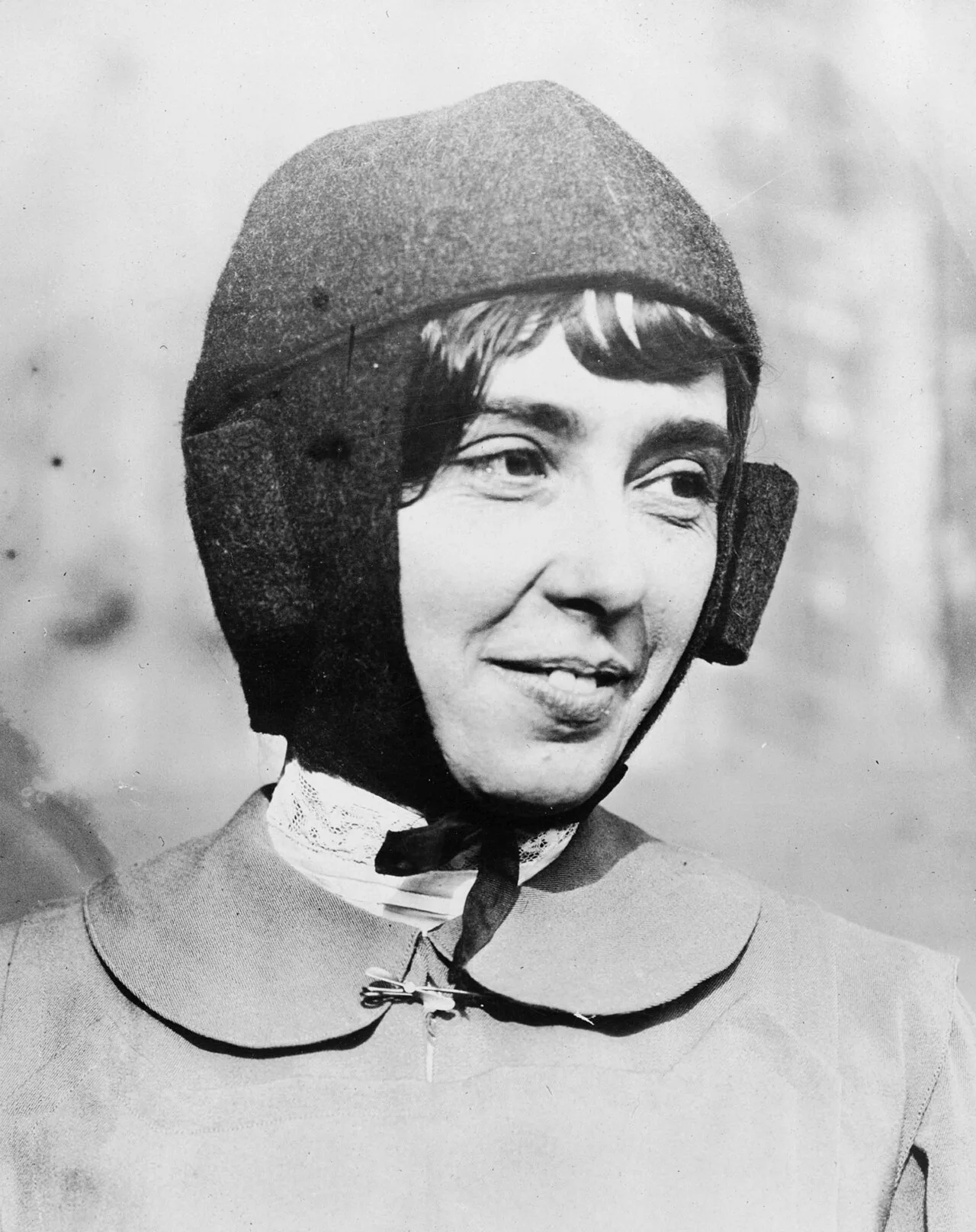 Porträt von Hélène Dutrieu (1877–1961) – Gedenkseite