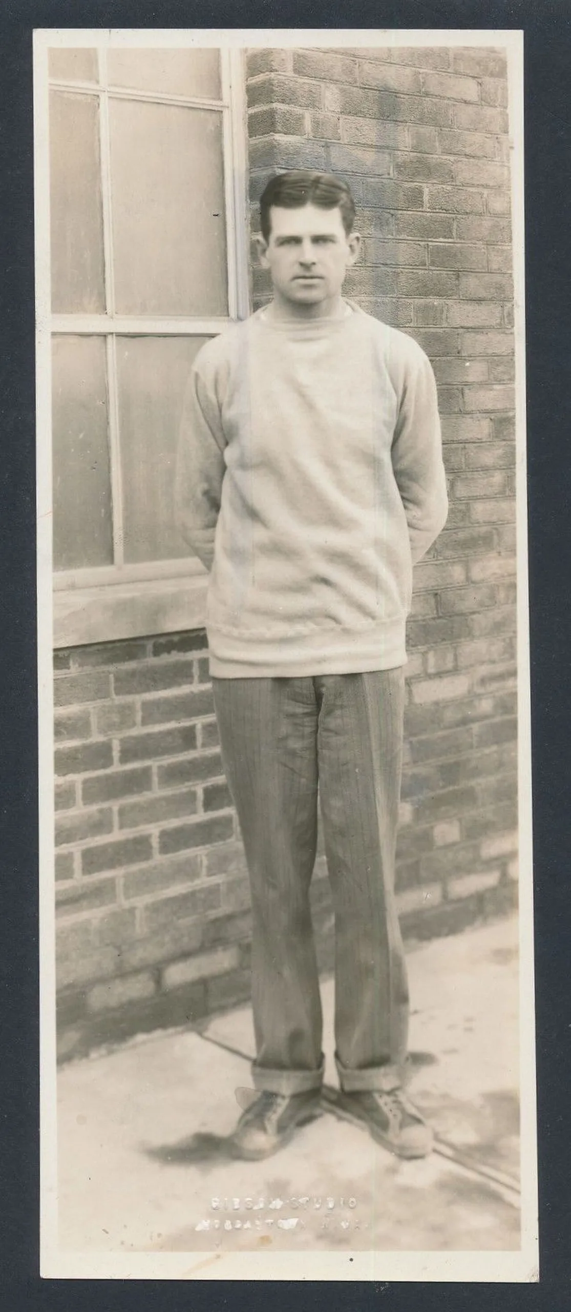 Porträt von Francis Stadsvold (1891–1965) – Gedenkseite