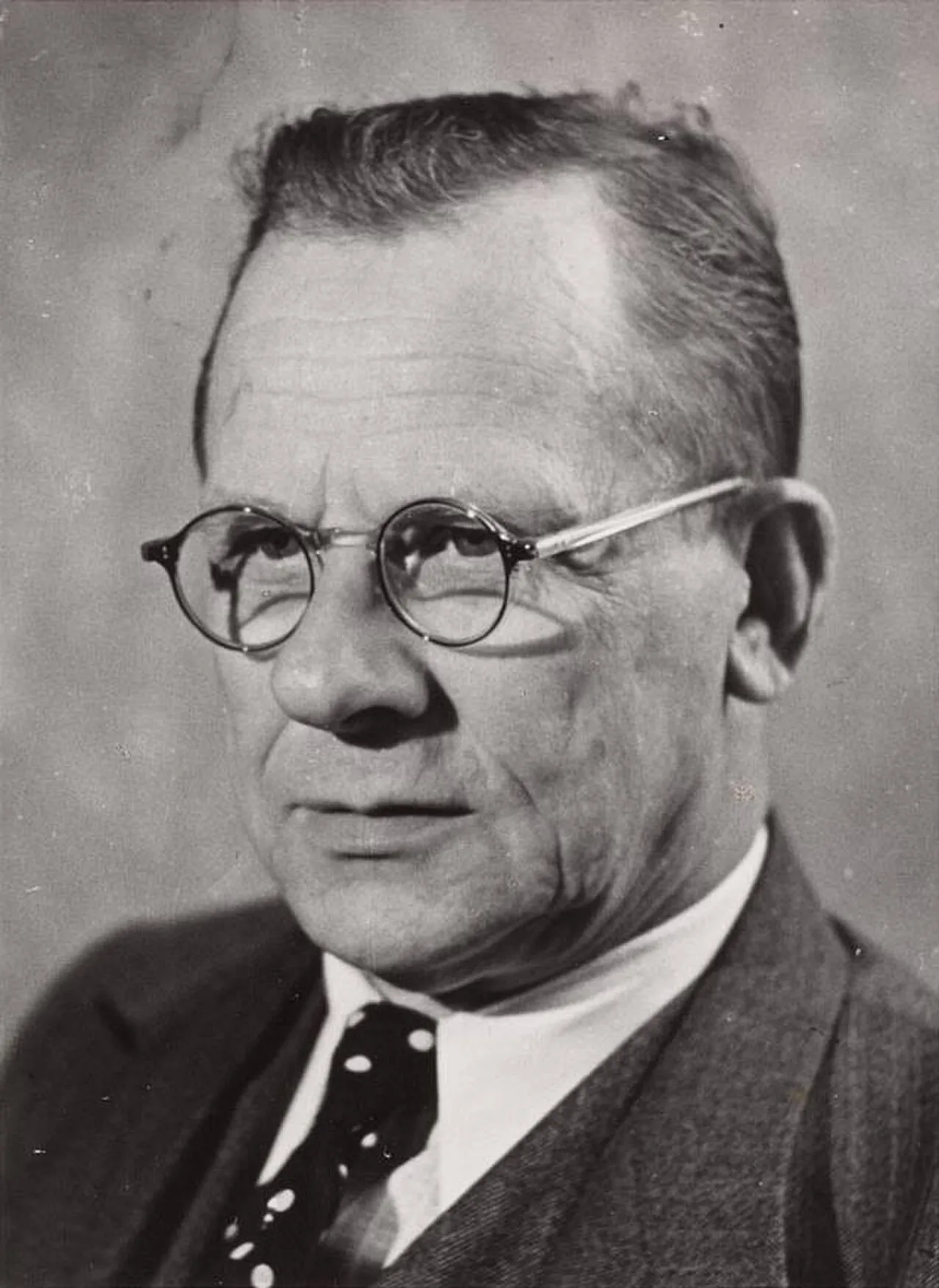 Porträt von Louis de Visser (1878–1945) – Gedenkseite