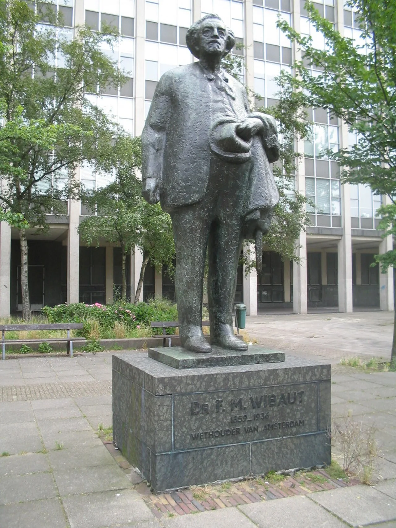 Portrait of Floor Wibaut (1859–1936) – memorial page