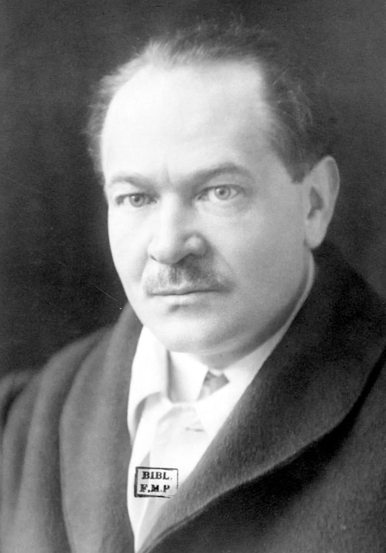 Portrait of Léon Binet (1891–1971) – memorial page