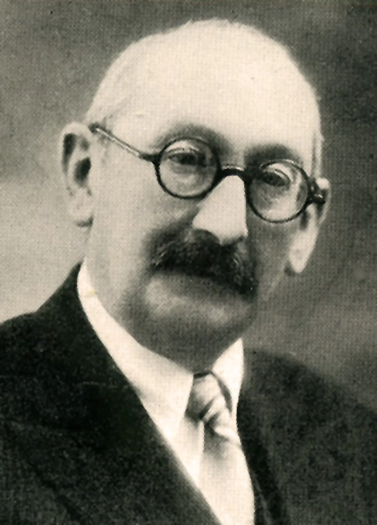 Portrait of Joseph Capus (1867–1947) – memorial page