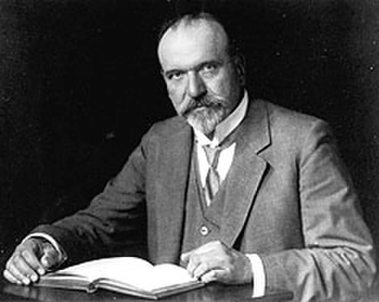 Theodor Liebisch