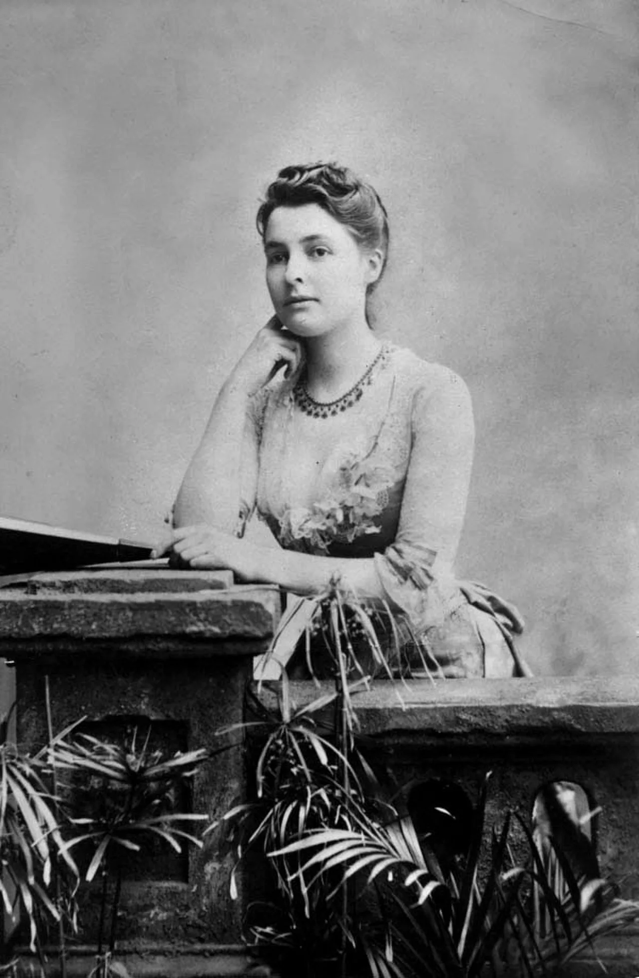 Porträt von Beatrice Webb (1858–1943) – Gedenkseite