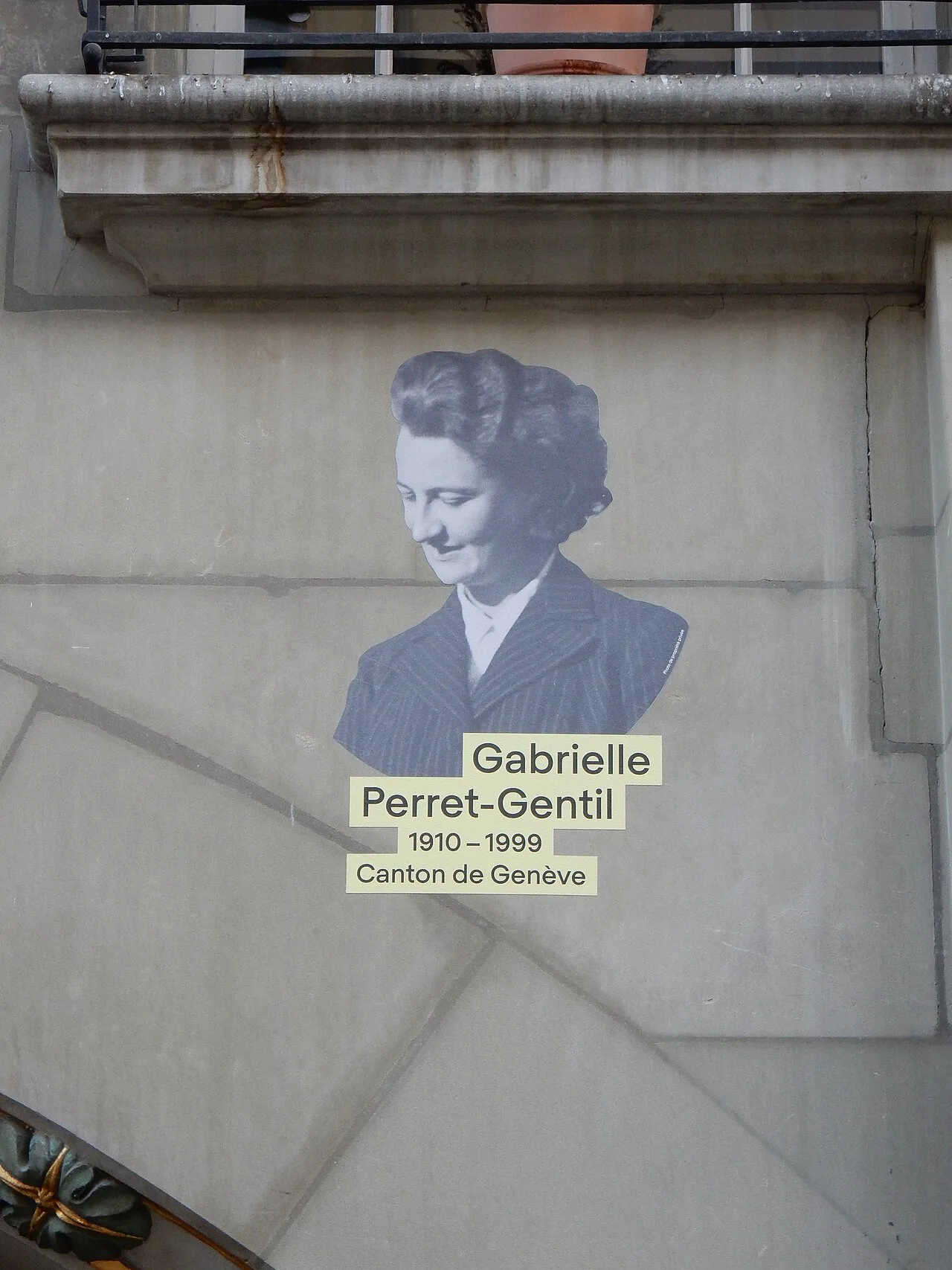 Porträt von Gabrielle Perret-Gentil (1910–1999) – Gedenkseite