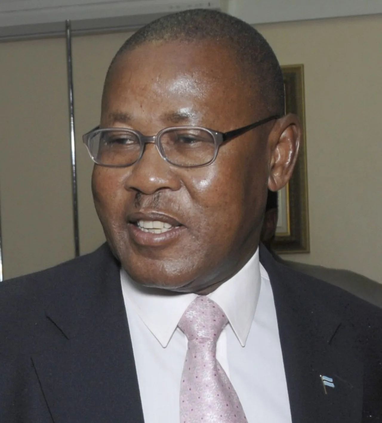 Portrait of Mompati Merafhe (1936–2015) – memorial page