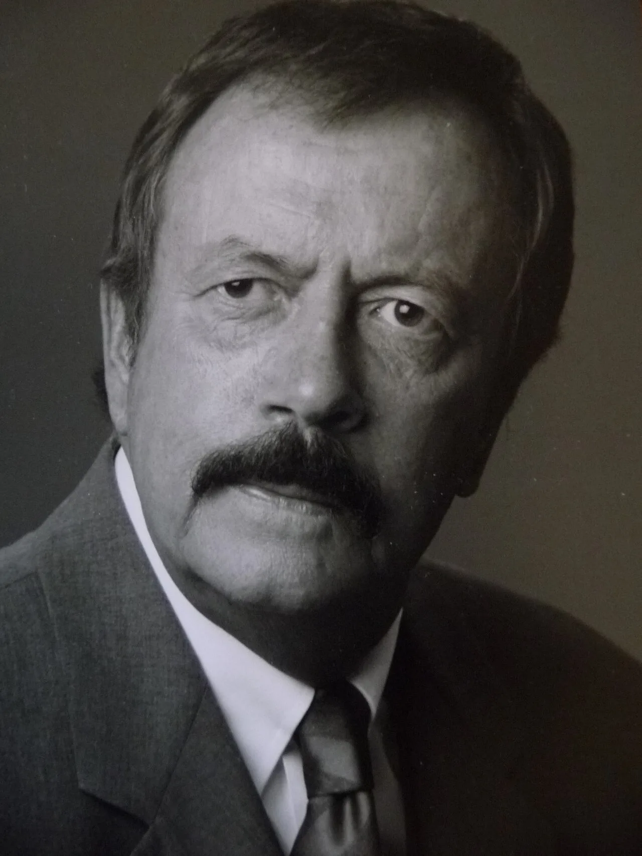 Porträt von Wilfried Röhrich (1936–2024) – Gedenkseite