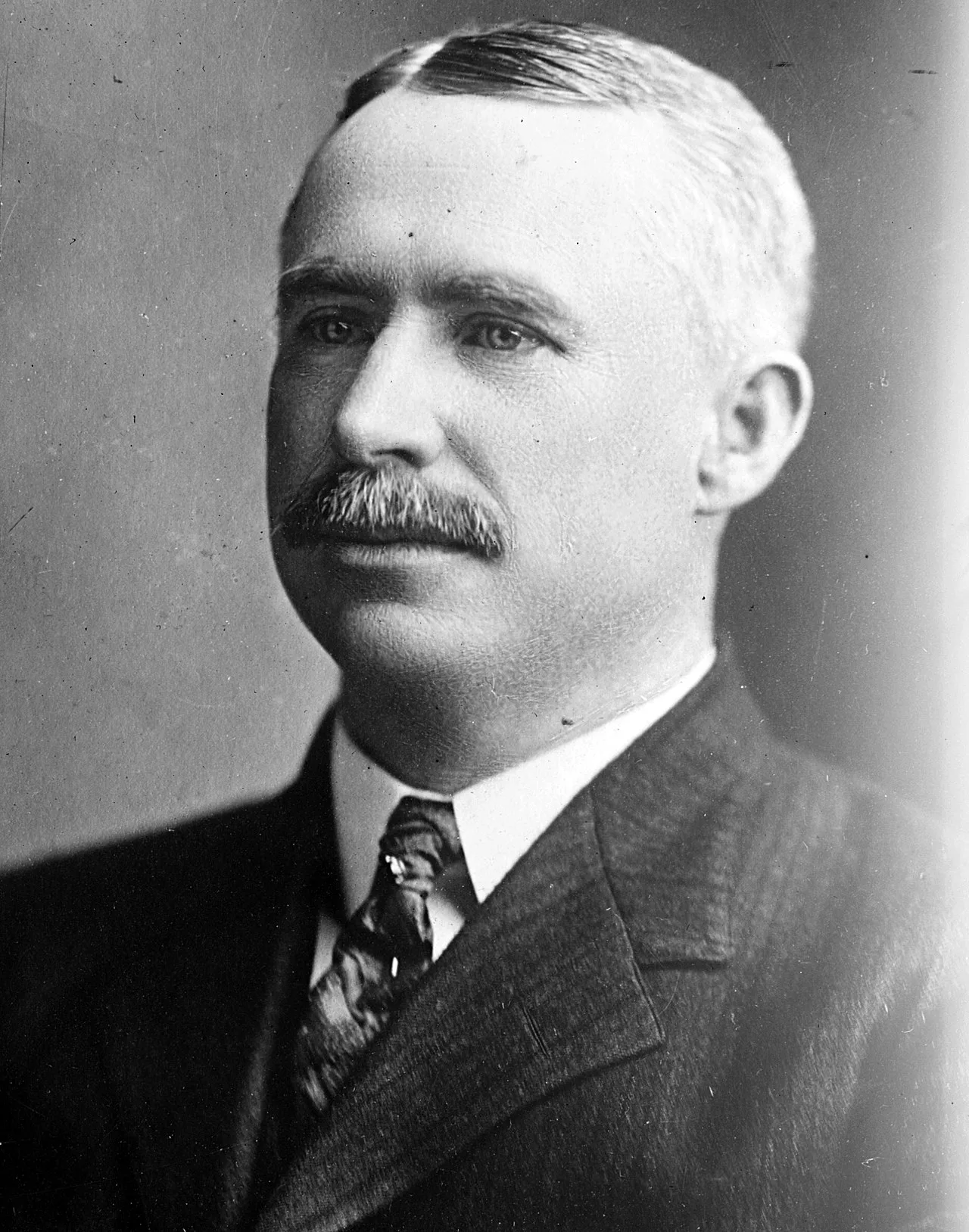 Porträt von William S. Cowherd (1860–1915) – Gedenkseite