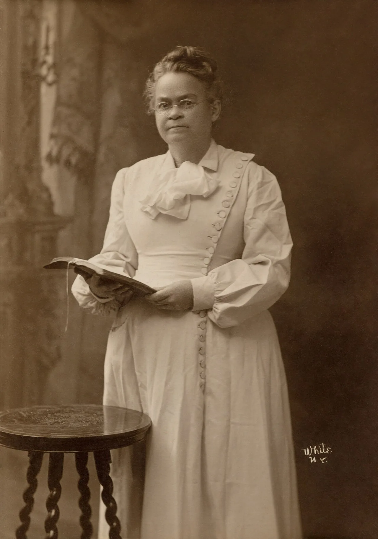 Porträt von Carrie Nation (1846–1911) – Gedenkseite