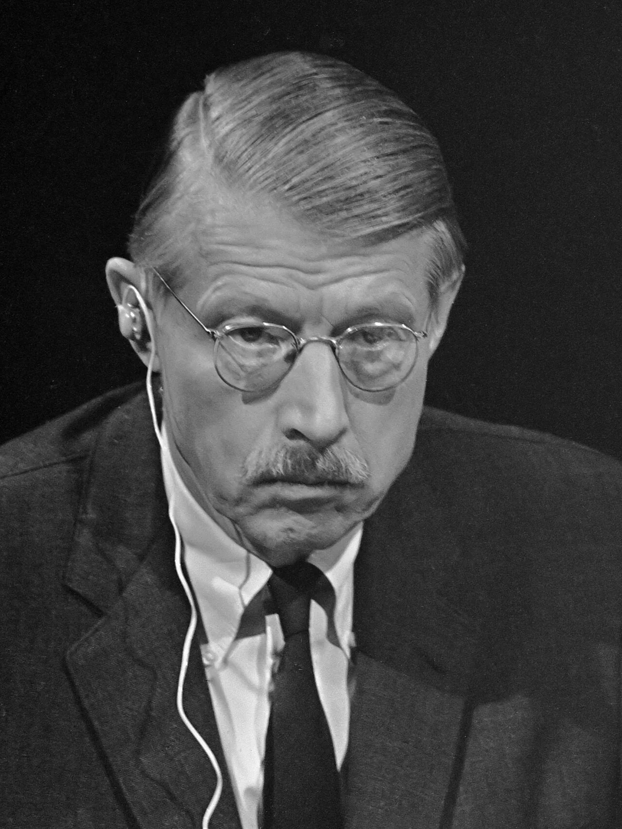 Portrait of Harrison Salisbury (1908–1993) – memorial page