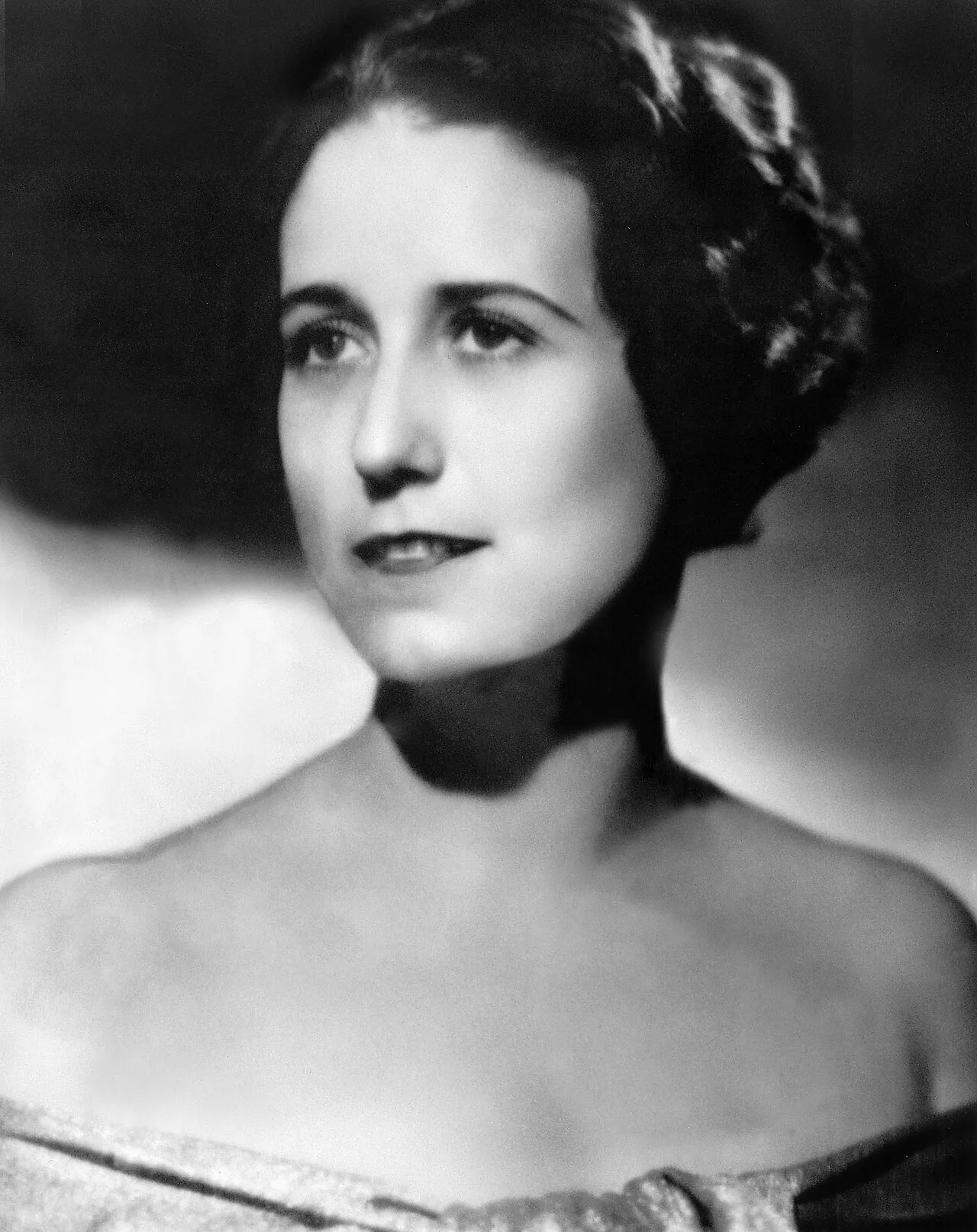Porträt von Katharine Byron (1903–1976) – Gedenkseite