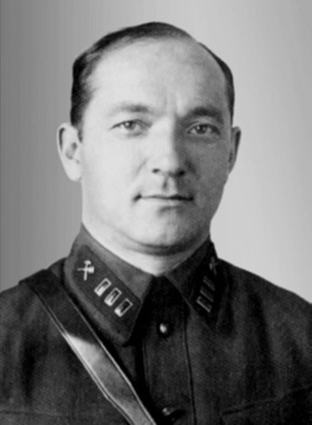 Porträt von Georgi Erichowitsch Langemak (1898–1938) – Gedenkseite