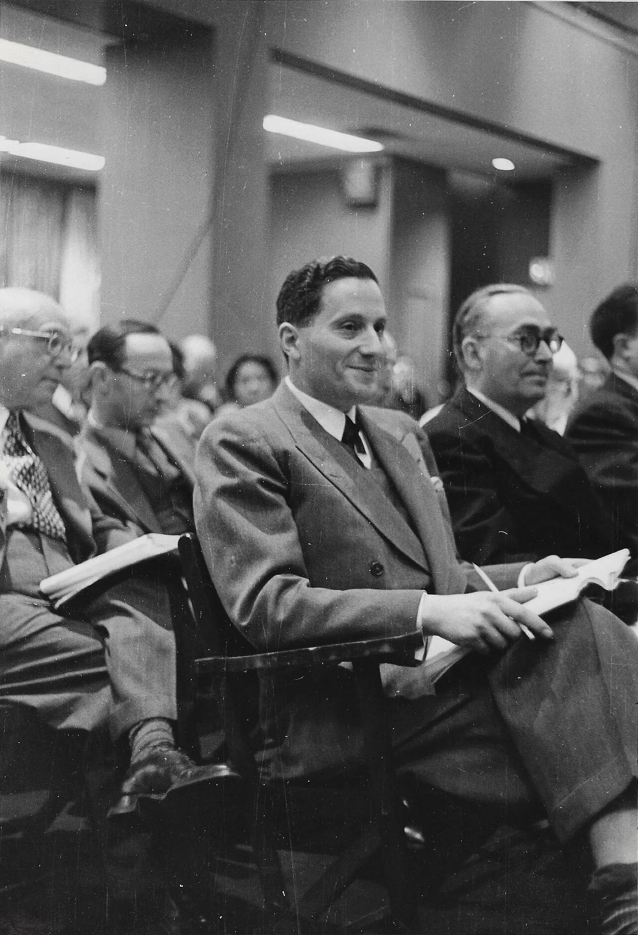 Porträt von Pierre Berès (1913–2008) – Gedenkseite