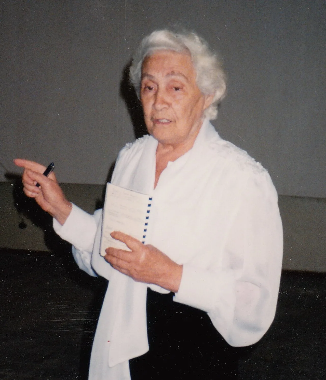 Olena Steschenska