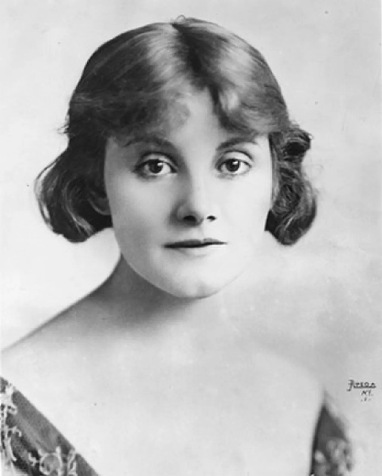 Porträt von Jeanne Eagels (1890–1929) – Gedenkseite