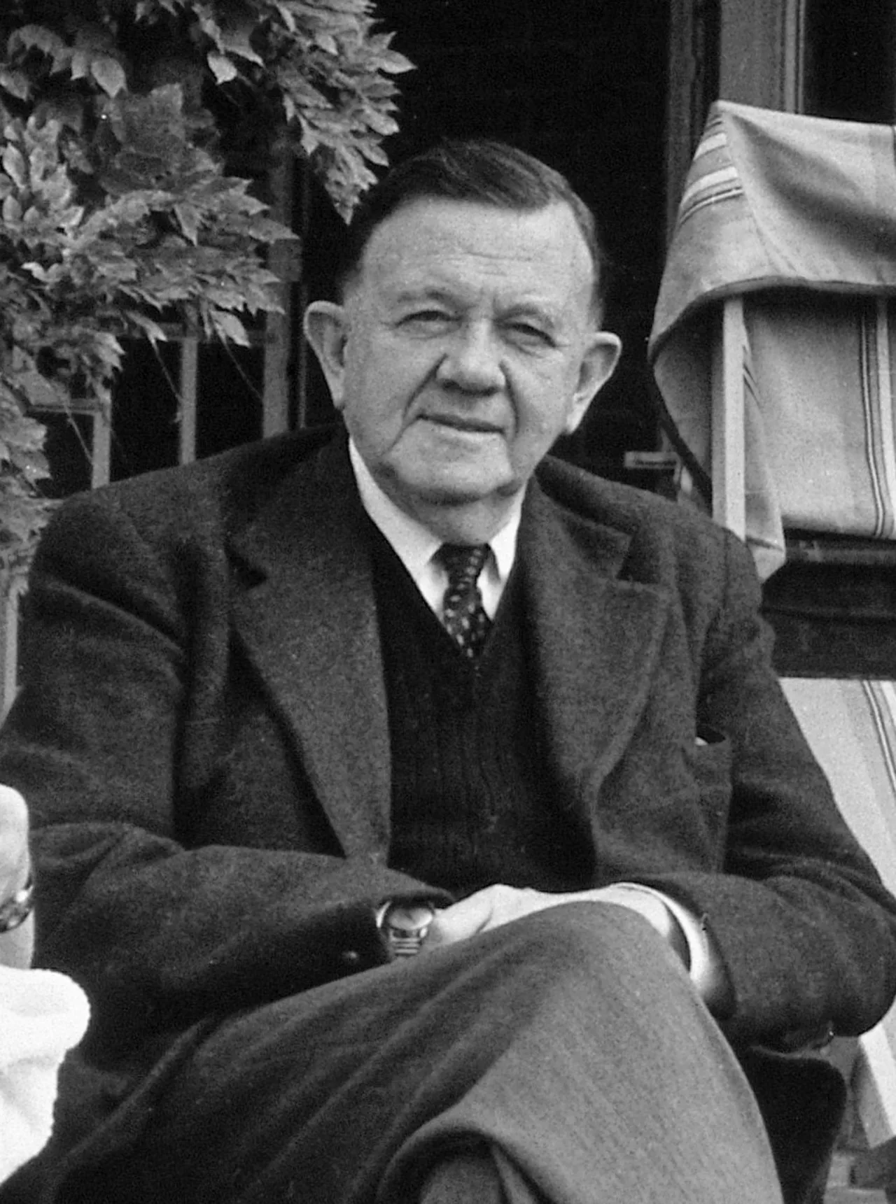 Porträt von Neil Hamilton Fairley (1891–1966) – Gedenkseite