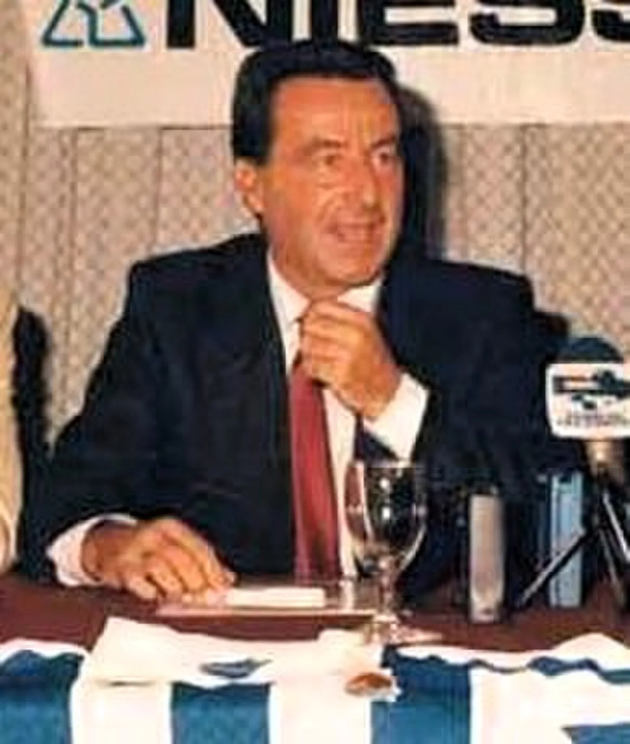 Porträt von Iñaki Alkiza (1933–2023) – Gedenkseite