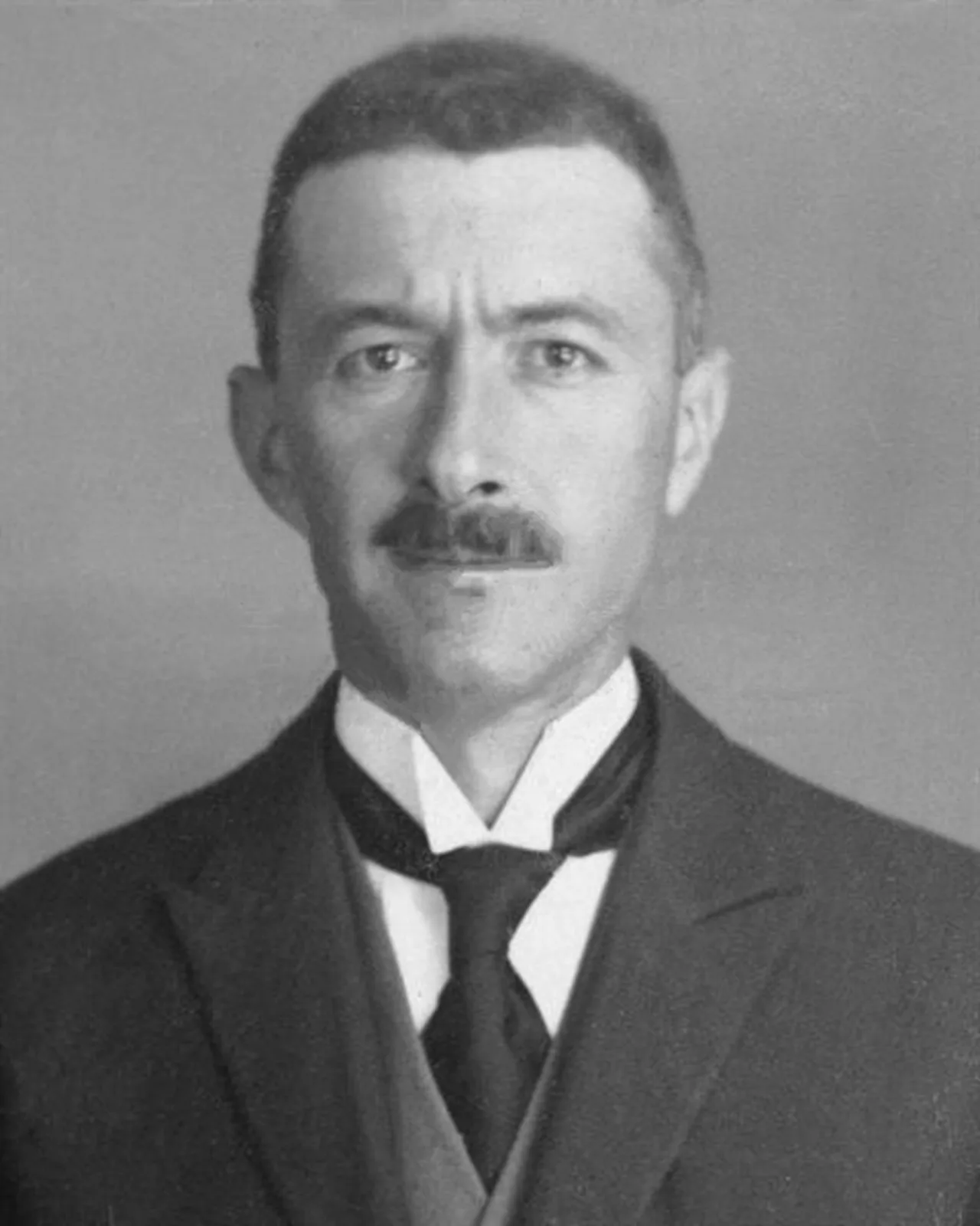 Porträt von João Alpoim Borges do Canto (1885–1959) – Gedenkseite