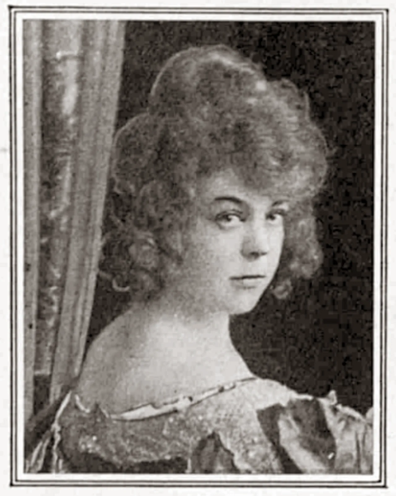 Portrait of Eva Turner (1890–1990) – memorial page
