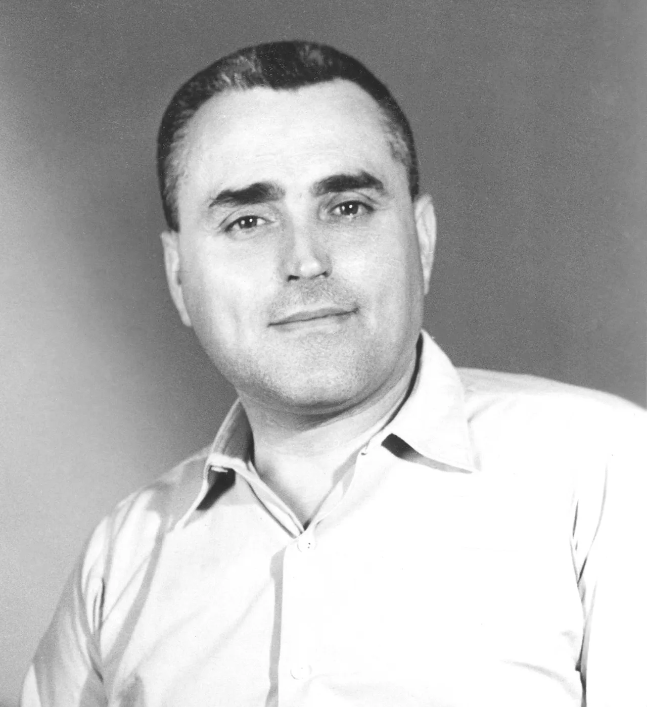 Portrait of Cheikh Raymond (1912–1961) – memorial page