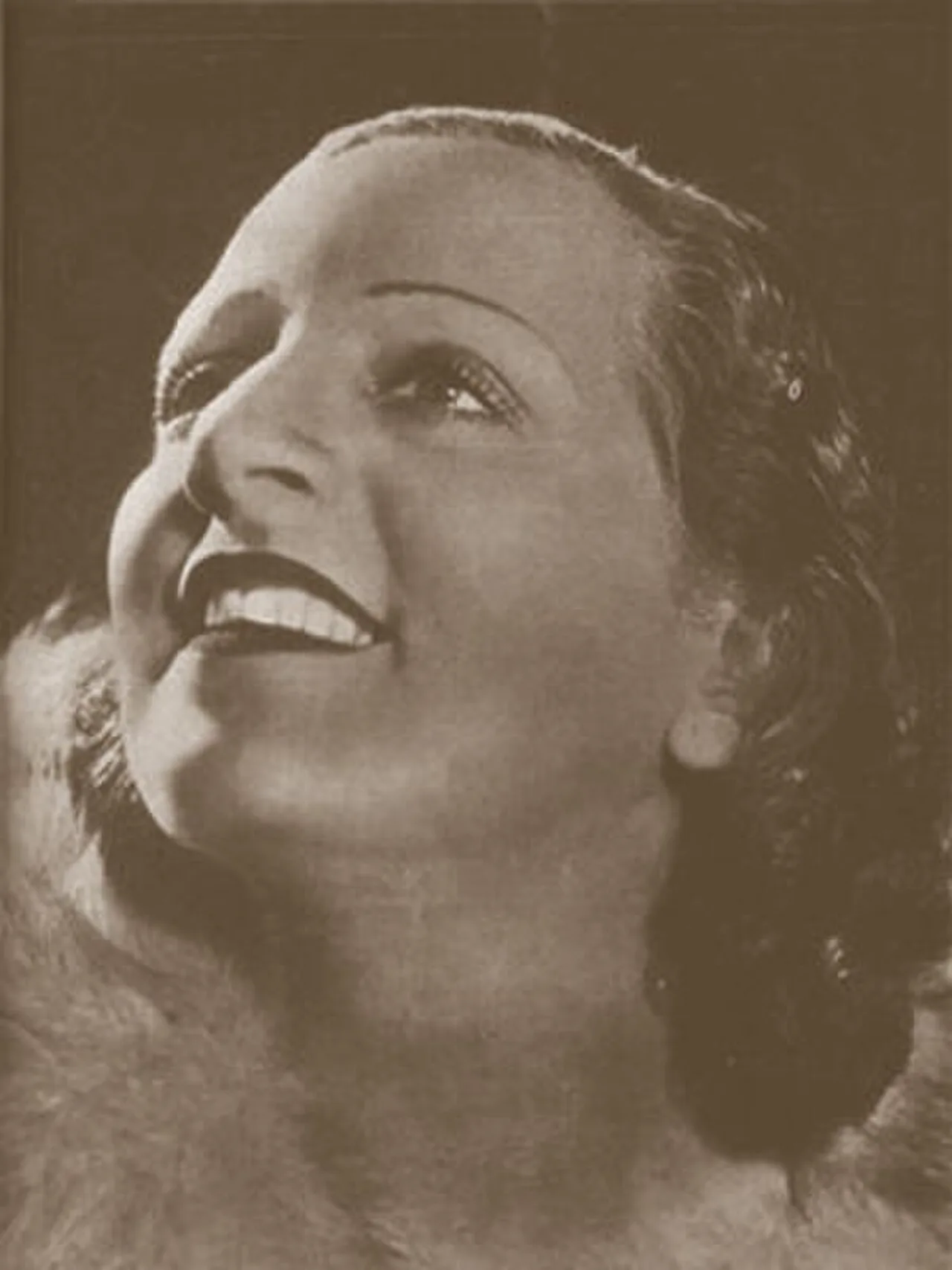 Portrait of Ada Falcón (1905–2002) – memorial page