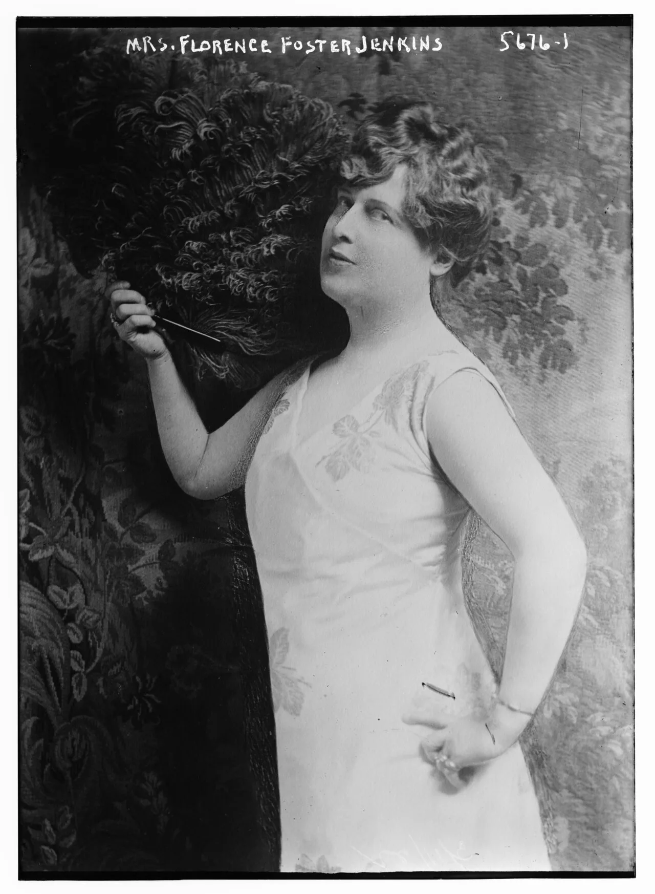 Porträt von Florence Foster Jenkins (1868–1944) – Gedenkseite