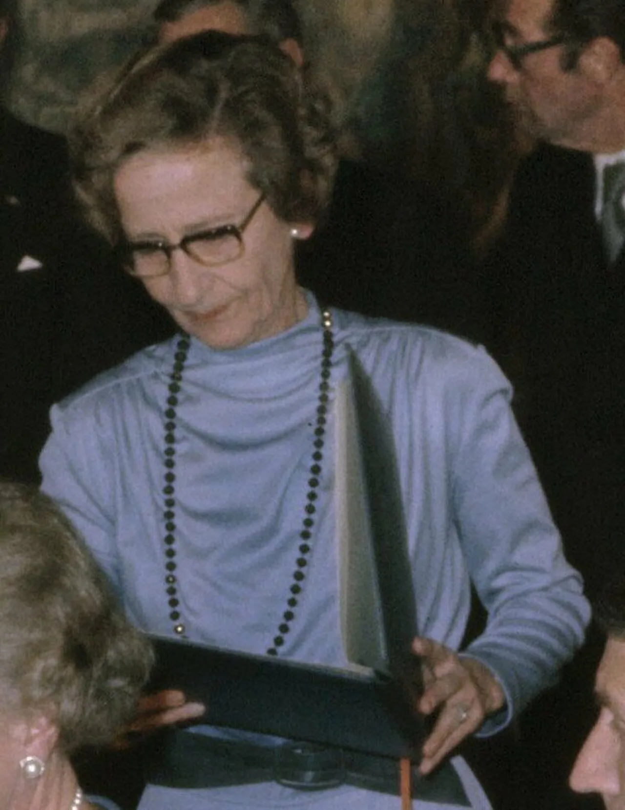 Portrait of Fusina Maria de Graaff (1919–1995) – memorial page